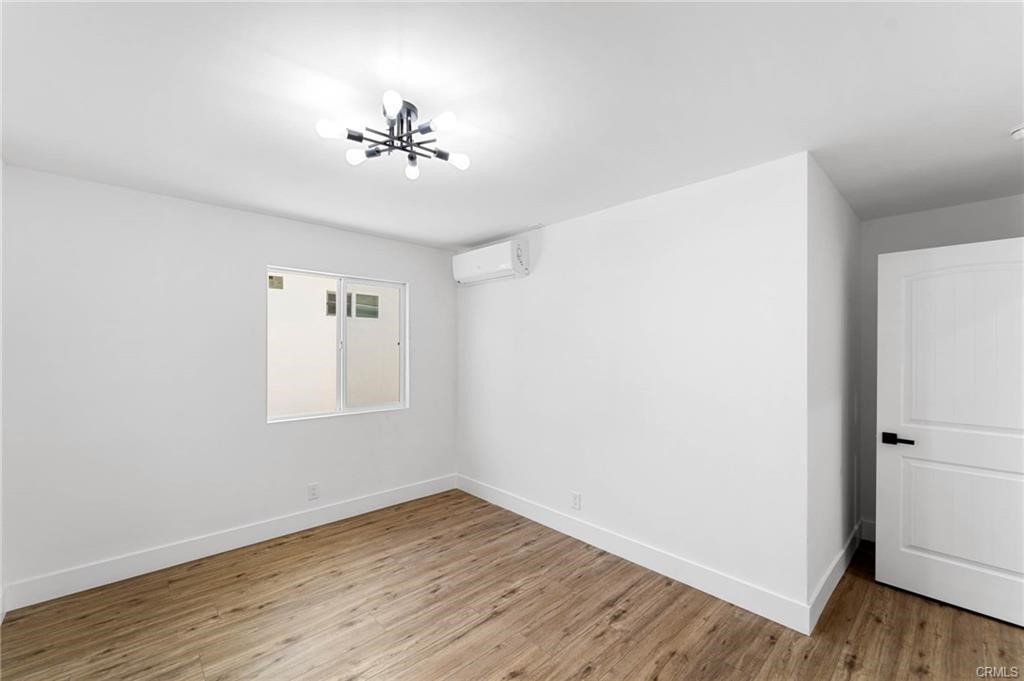 11443 11445 Saticoy Street