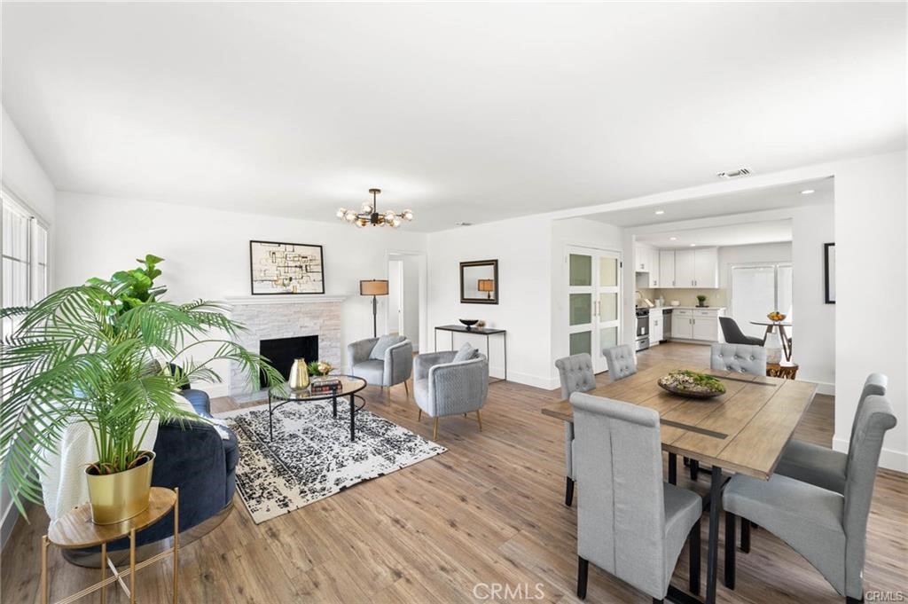 11443 11445 Saticoy Street