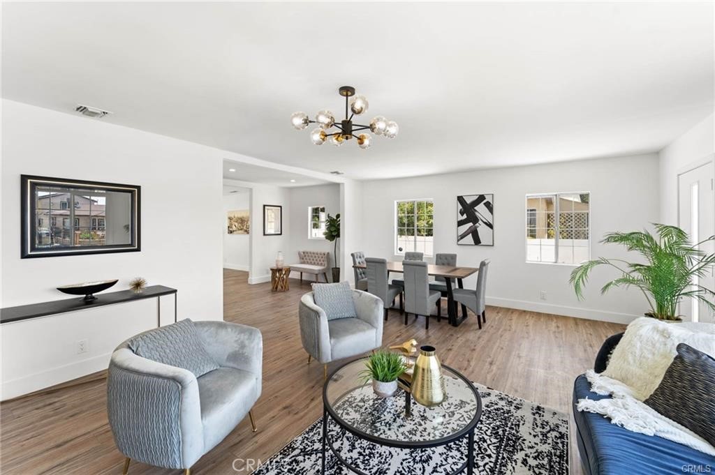 11443 11445 Saticoy Street