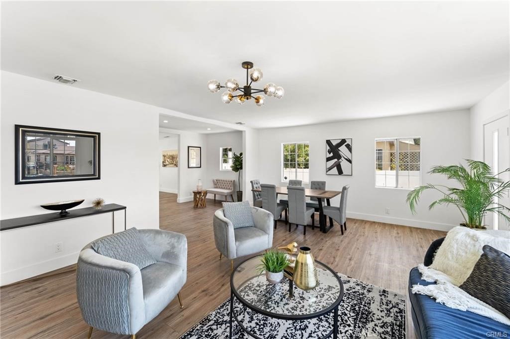 11443 11445 Saticoy Street