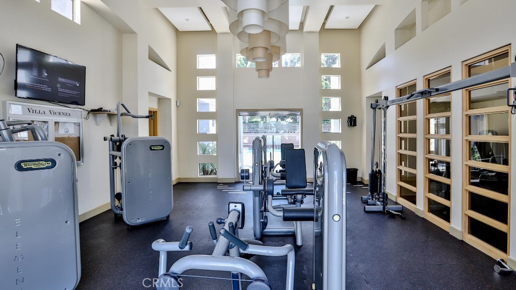 8889 Caminito Plaza Centro 7128