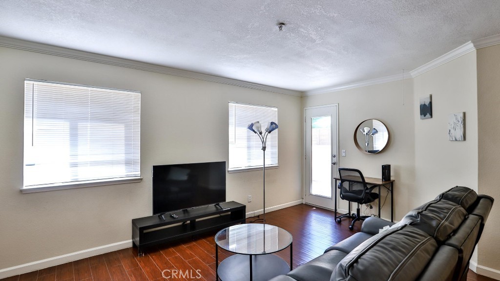 8889 Caminito Plaza Centro 7128