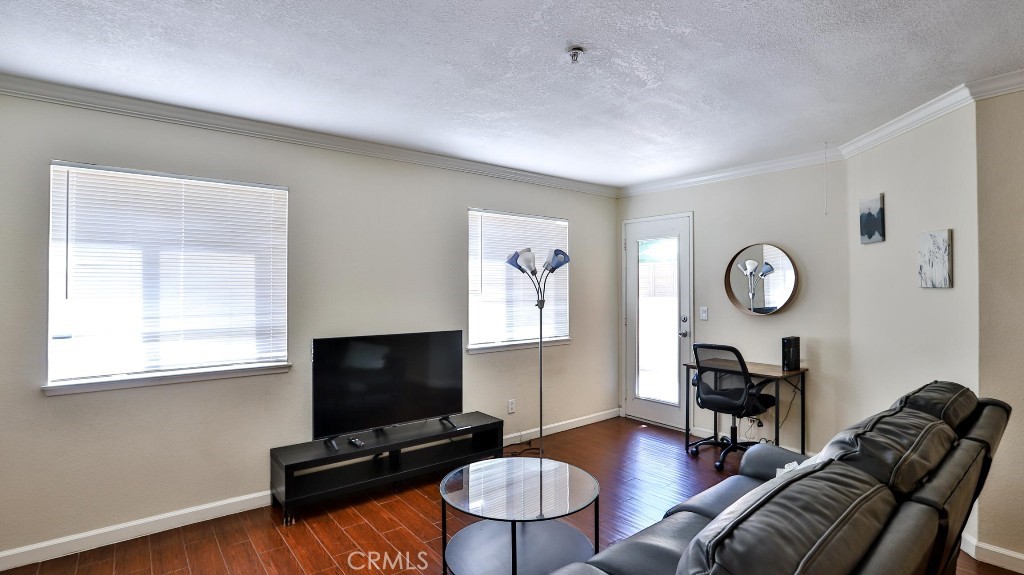 8889 Caminito Plaza Centro 7128