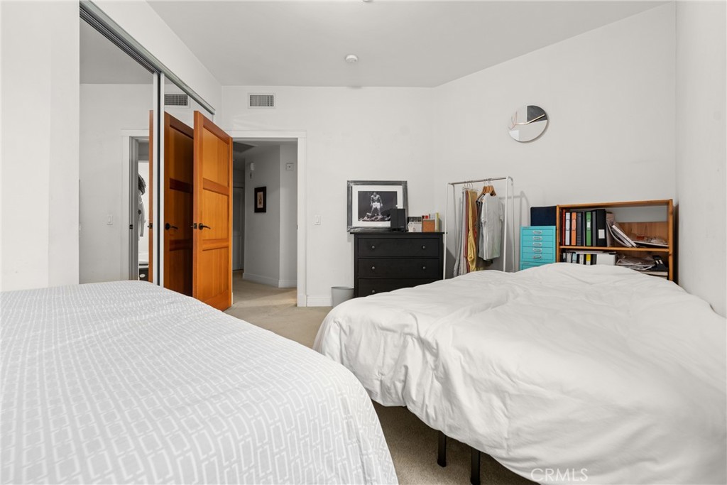 411 N Oakhurst Drive 201