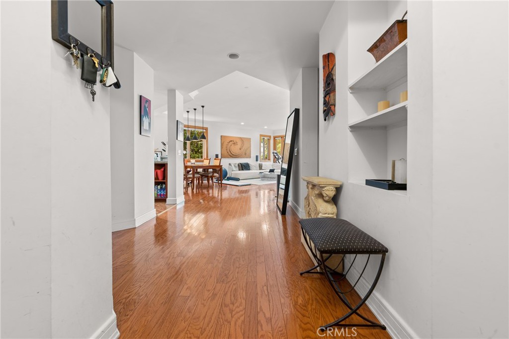 411 N Oakhurst Drive 201