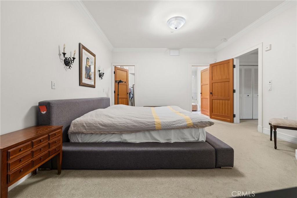 411 N Oakhurst Drive 201