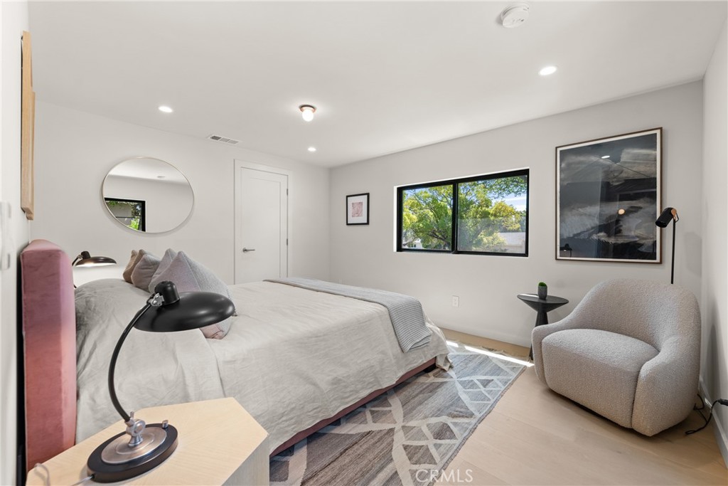 13007 Dewey Street