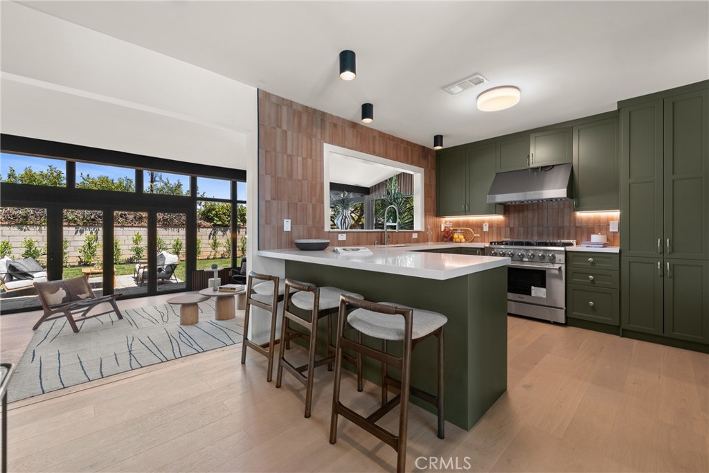 13007 Dewey Street