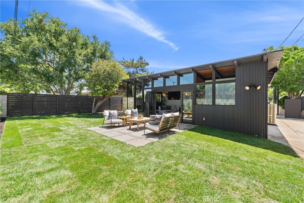 13007 Dewey Street