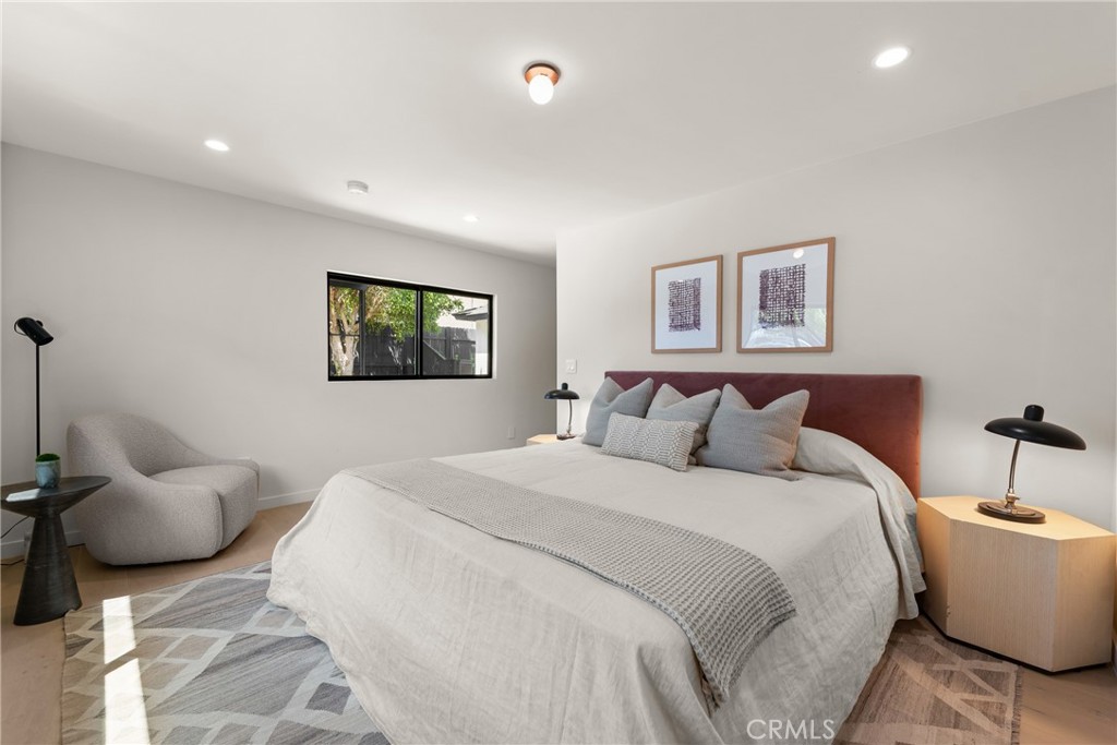 13007 Dewey Street