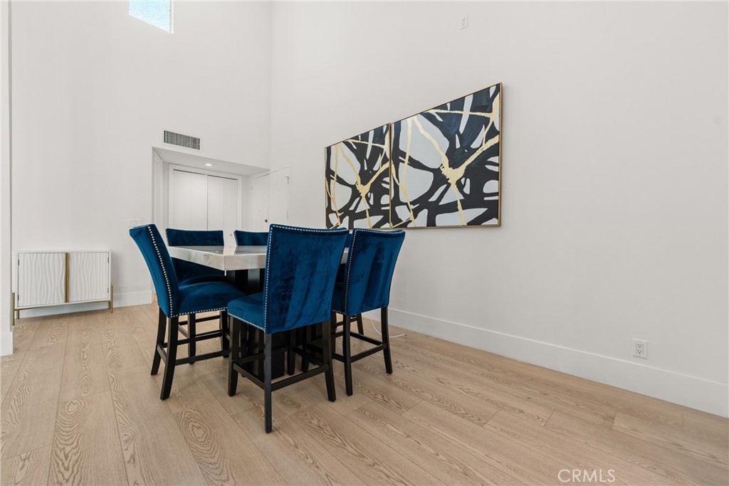 1277 S Beverly Glen Boulevard 408