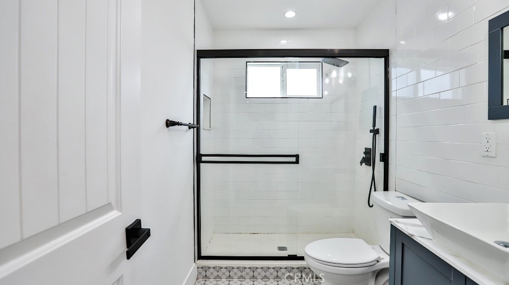 11445 Saticoy Street