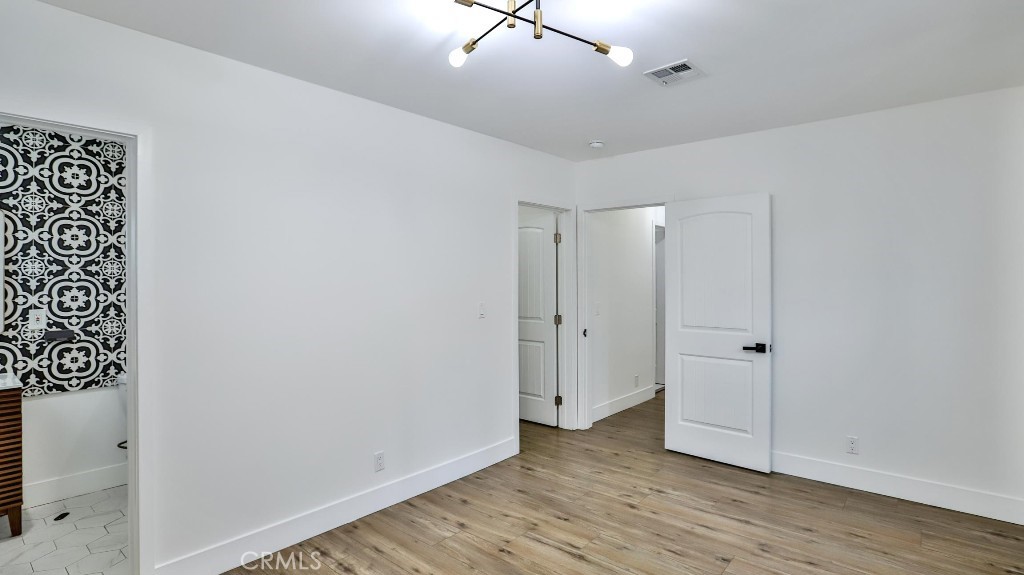 11445 Saticoy Street