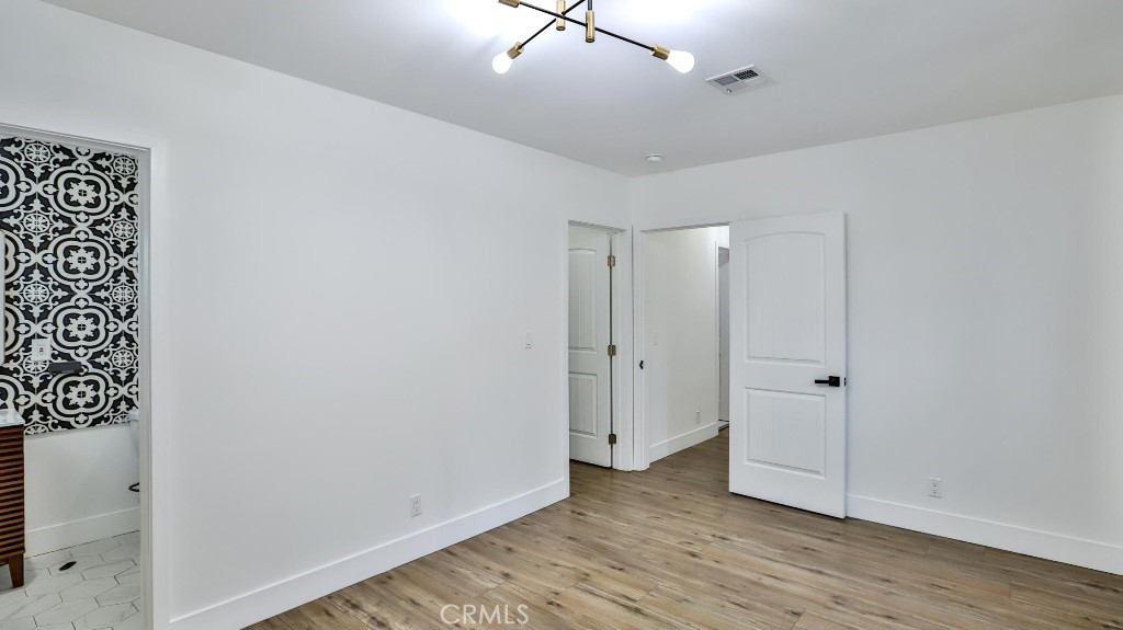 11445 Saticoy Street