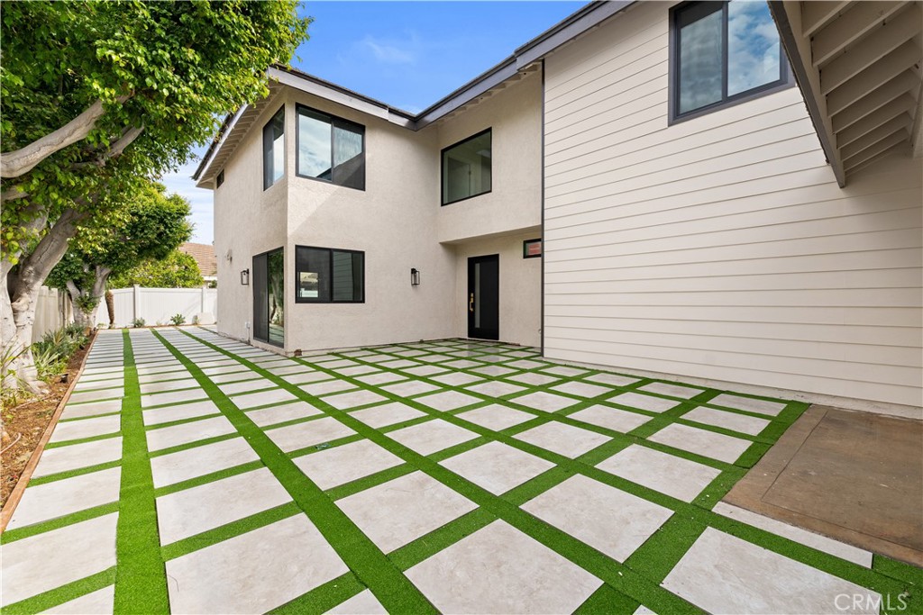 3424 Summerset Circle