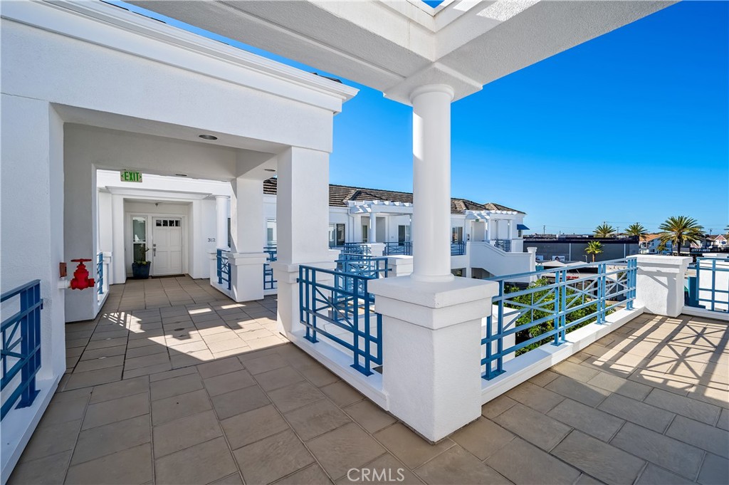 2600 Newport Boulevard 317