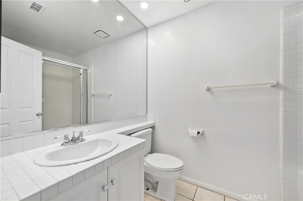 2600 Newport Boulevard 317