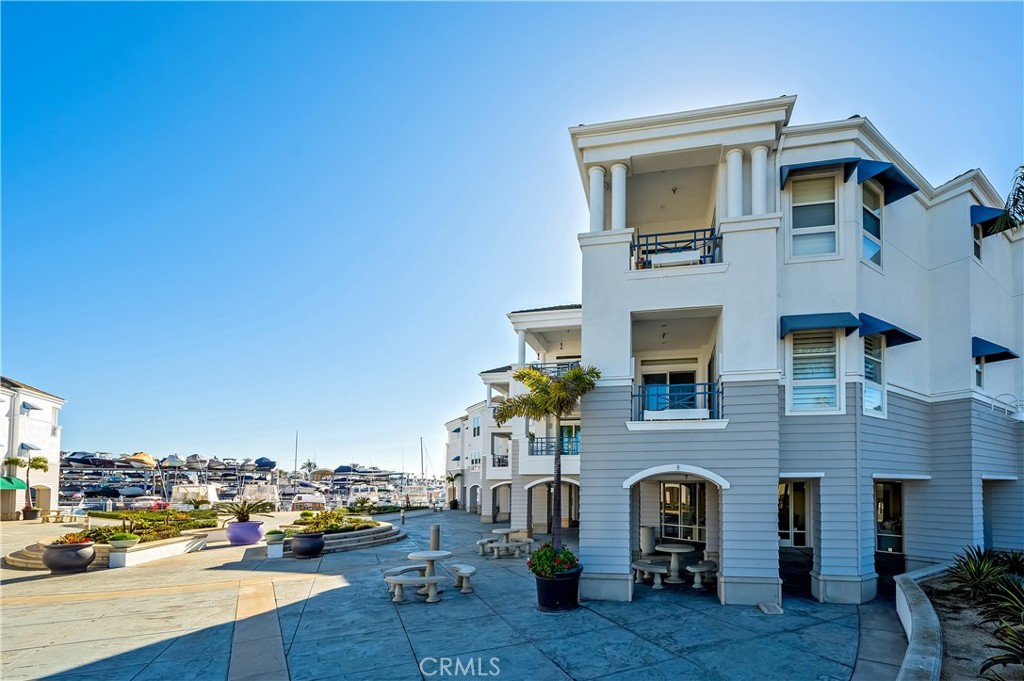 2600 Newport Boulevard 317