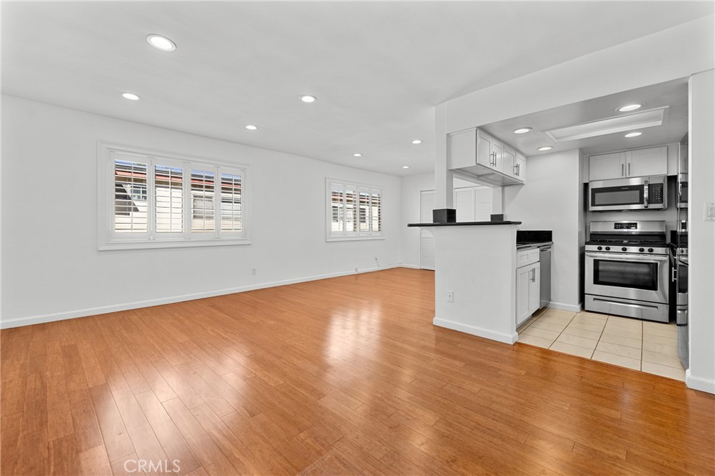 2444 4th Street Unit#9 Street