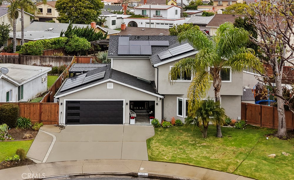 9211 Hyde Park
