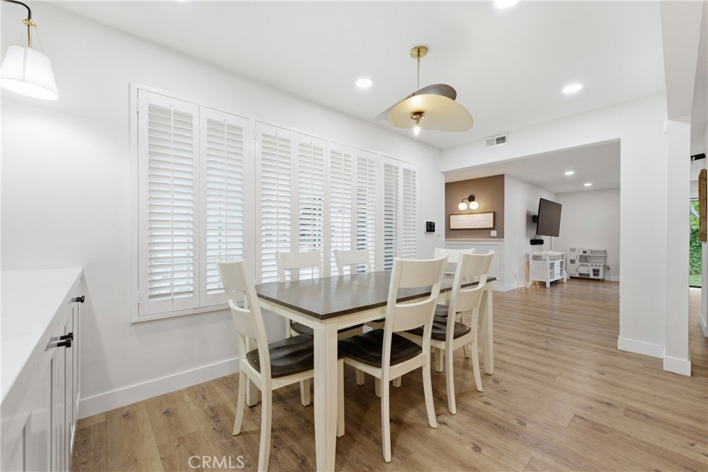1467 N Kathleen