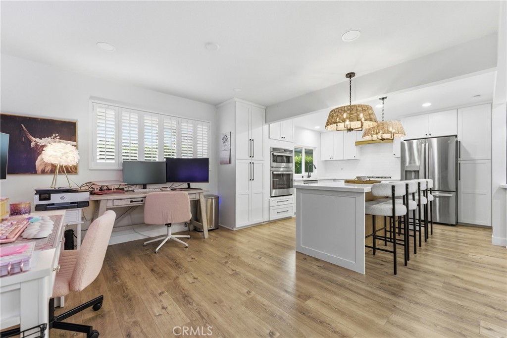 1467 N Kathleen