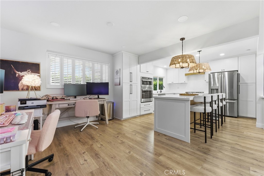 1467 N Kathleen