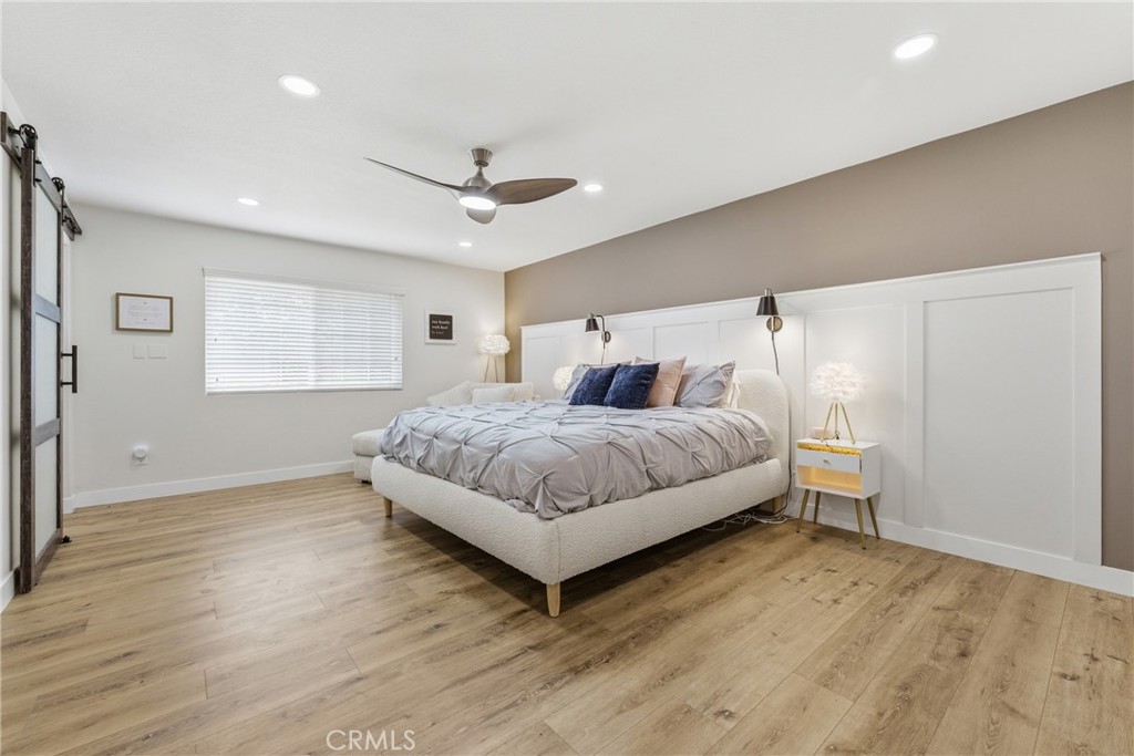 1467 N Kathleen