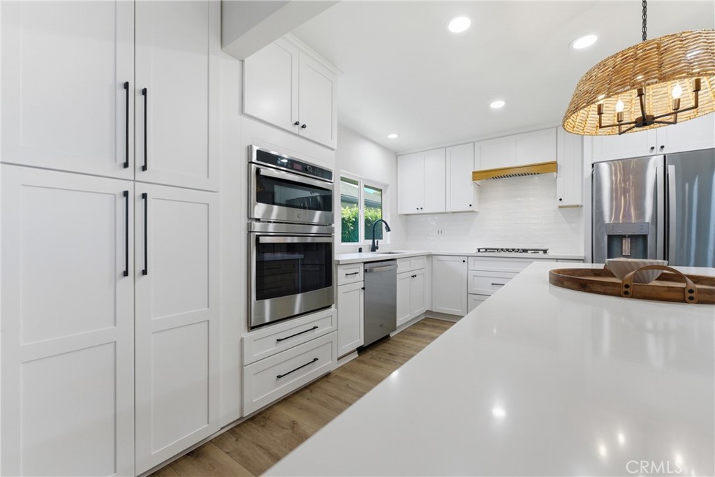 1467 N Kathleen