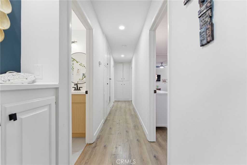 1467 N Kathleen