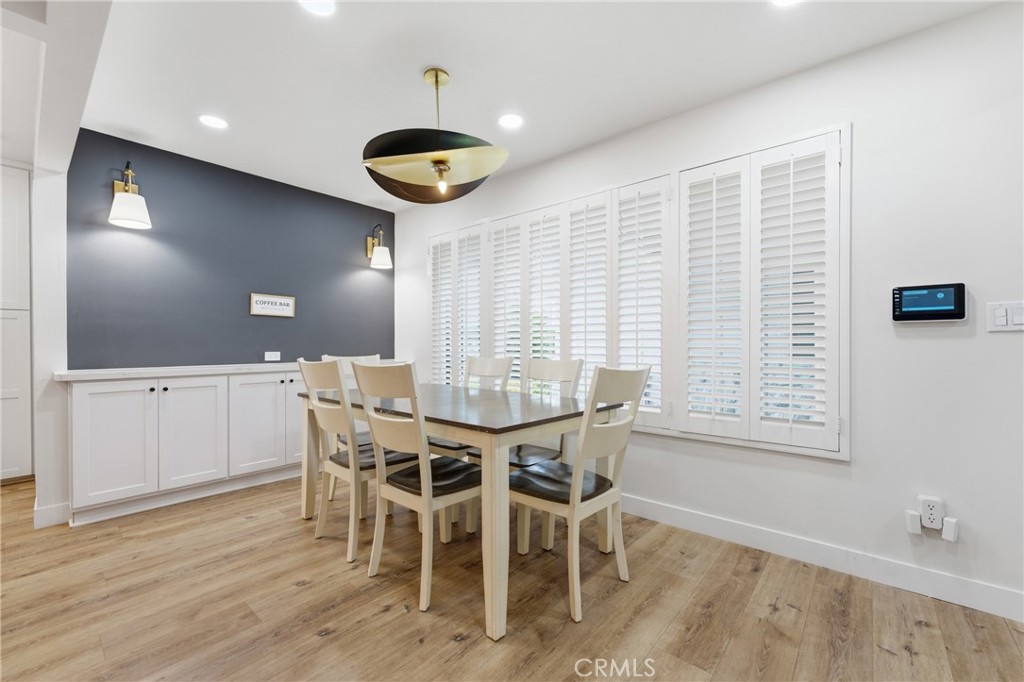 1467 N Kathleen