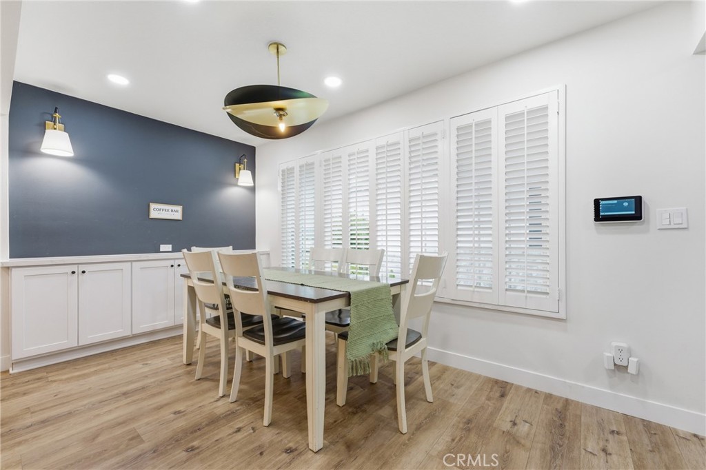 1467 N Kathleen