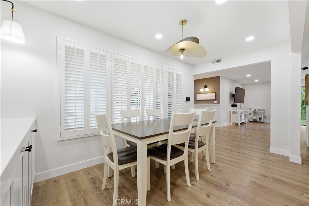 1467 N Kathleen