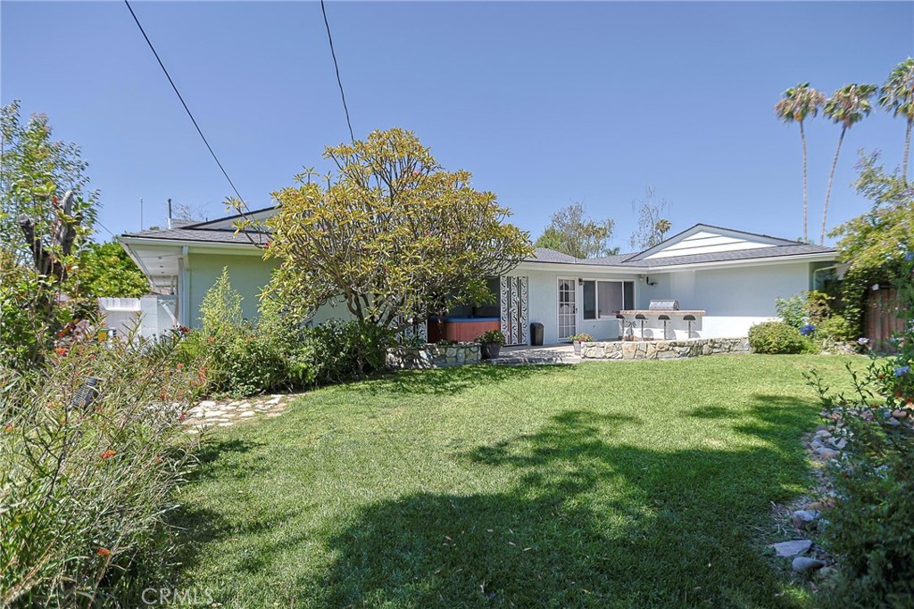 1200 W Rowan