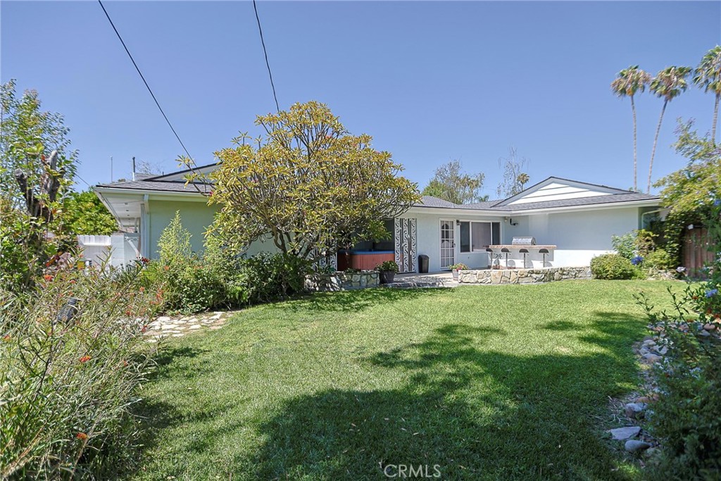 1200 W Rowan