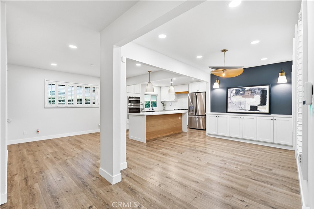 1467 N Kathleen