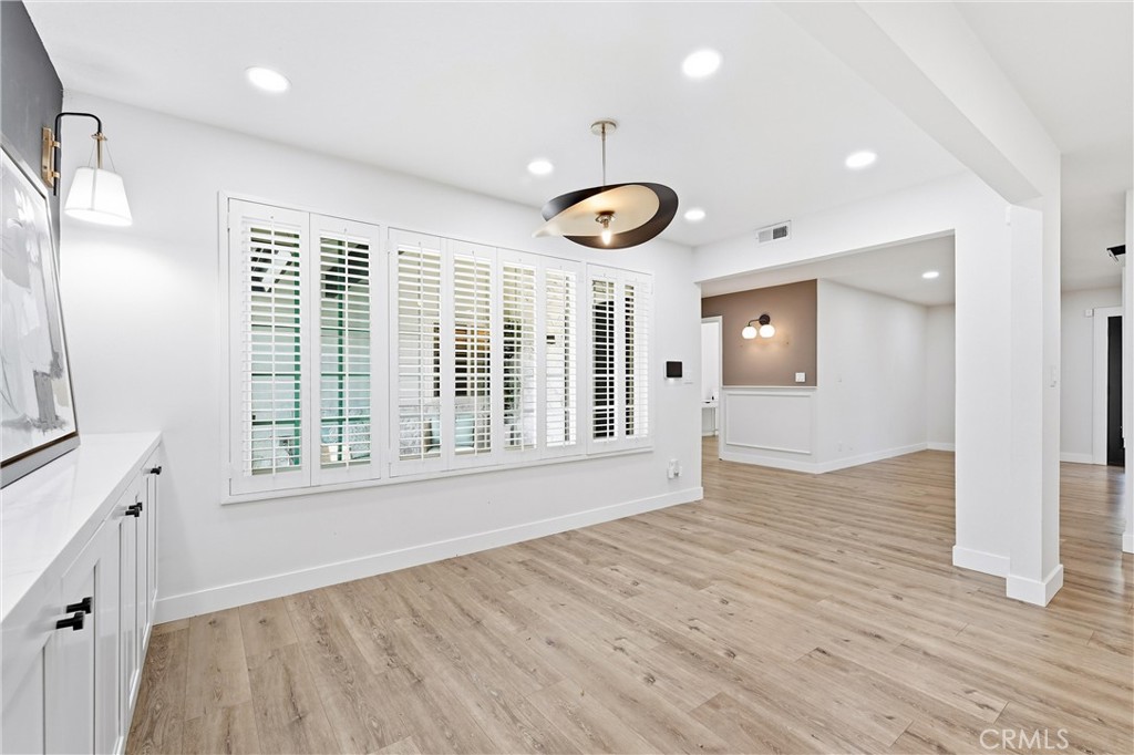 1467 N Kathleen