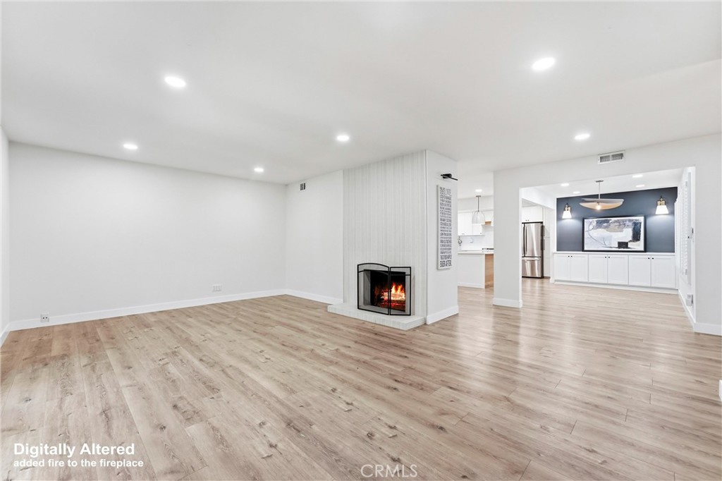 1467 N Kathleen