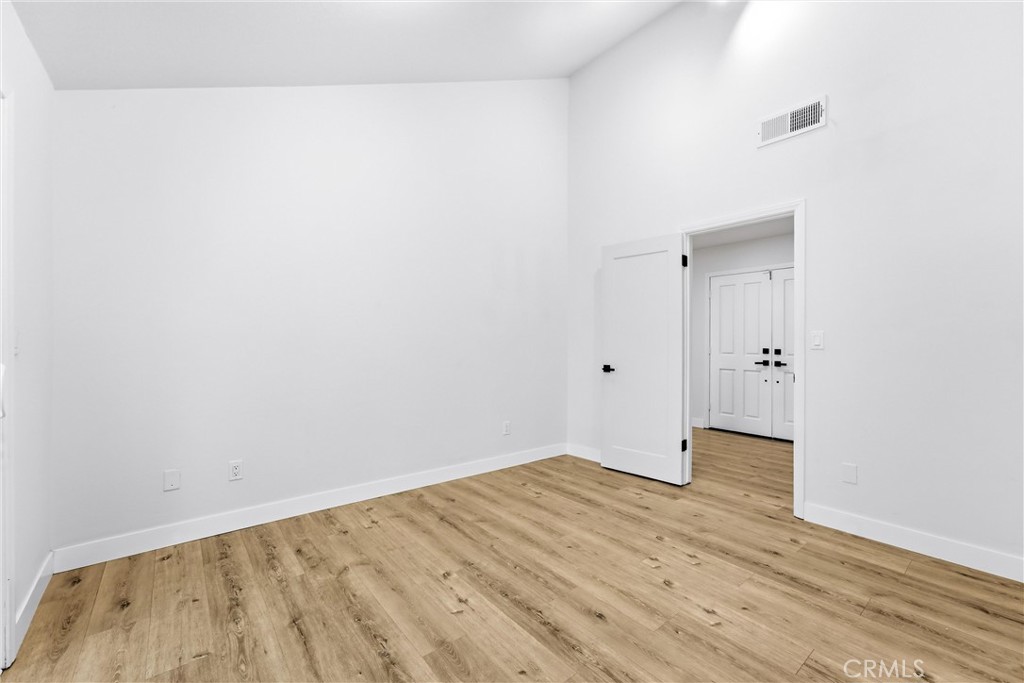 1467 N Kathleen