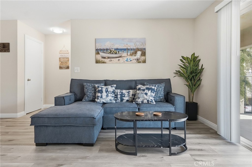 11138 Aqua Vista 29