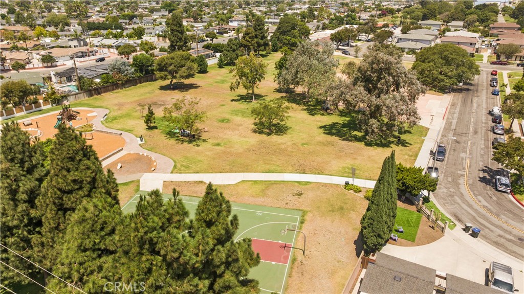 3102 Ginger Avenue