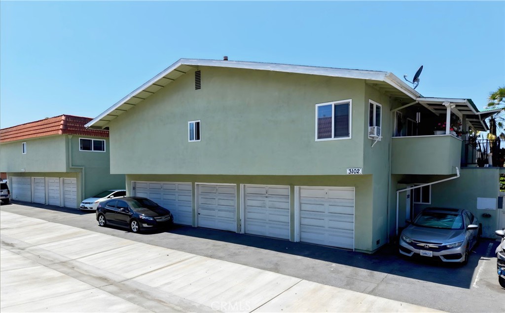 3102 Ginger Avenue