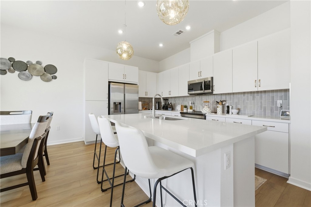 3247 E. Moonstone Drive