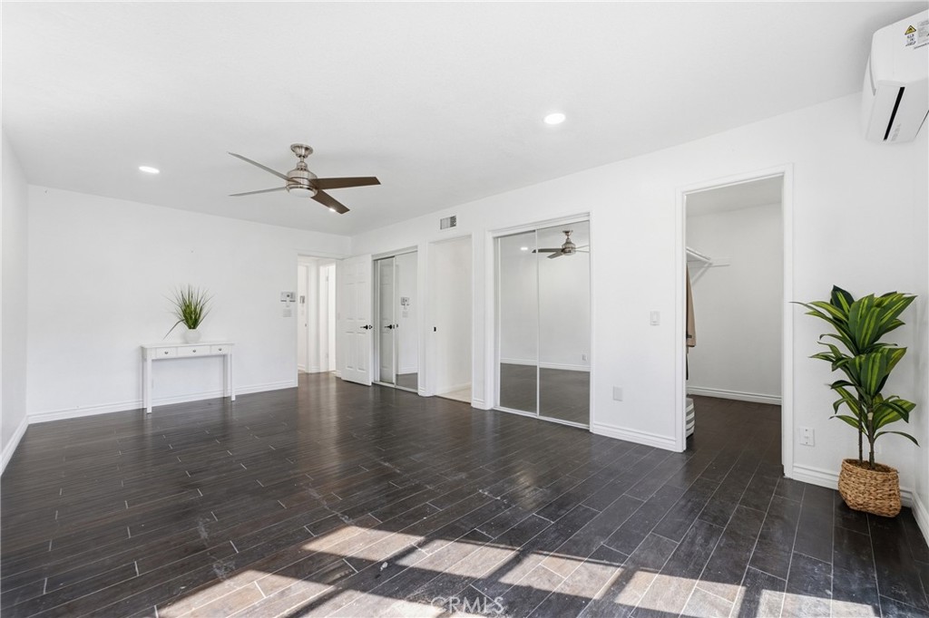 1688 N Shaffer