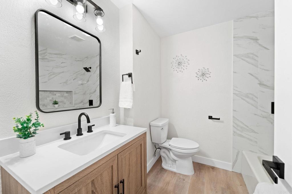 4045 S Tropico Drive