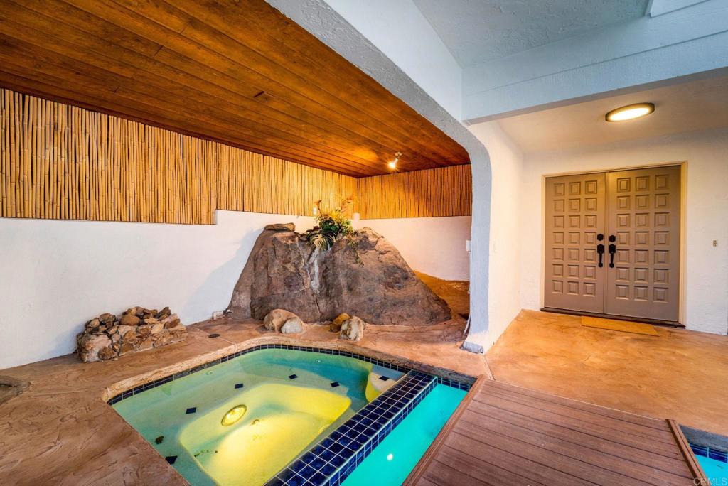 4045 S Tropico Drive