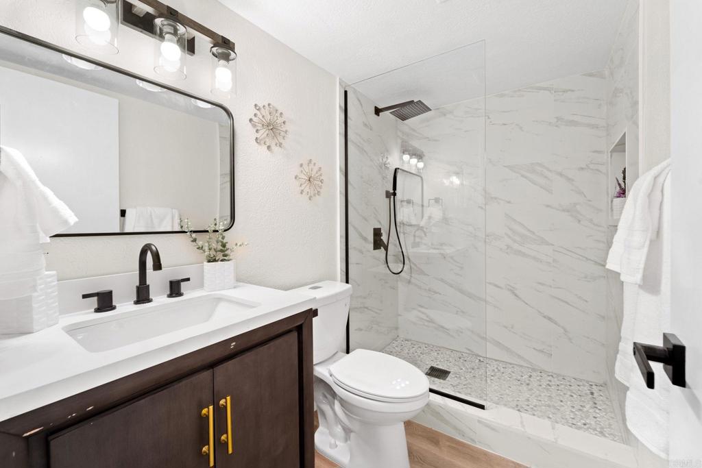 4045 S Tropico Drive