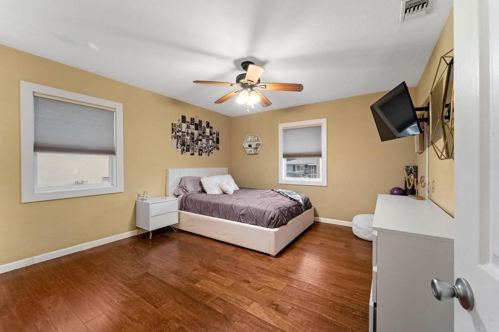 7242 Stanford Avenue