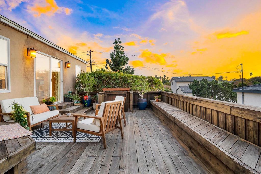 7242 Stanford Avenue