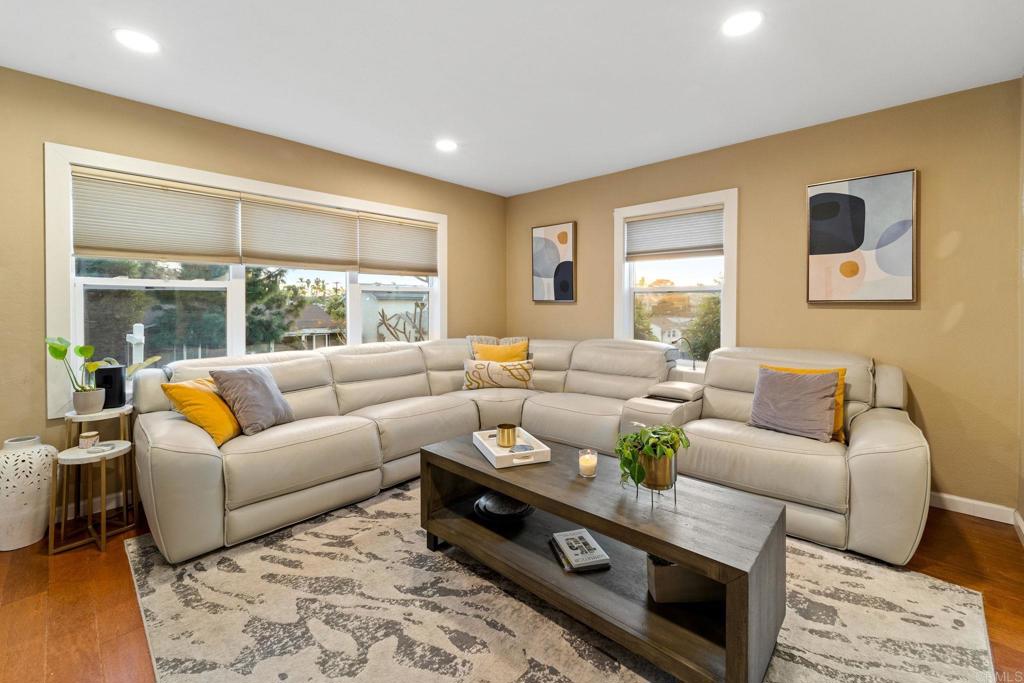 7242 Stanford Avenue